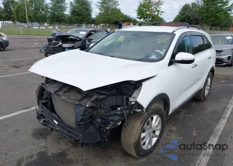 2017 Kia Sorento 3.3L Lx z USA, uszkodzony, nr VIN 5XYPGDA50HG221552
